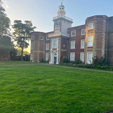 Castle Court Apartment London Ngoại thất bức ảnh
