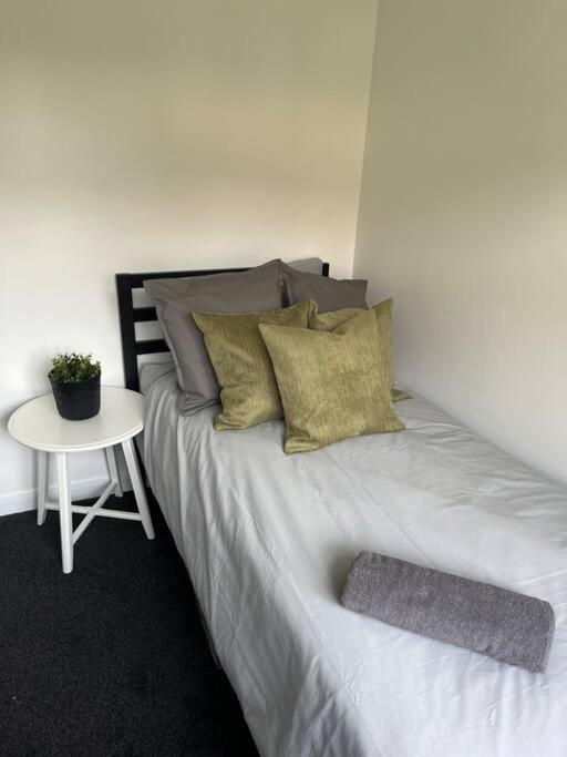 Castle Court Apartment London Ngoại thất bức ảnh
